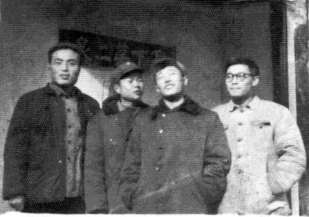 殷佩éœ?